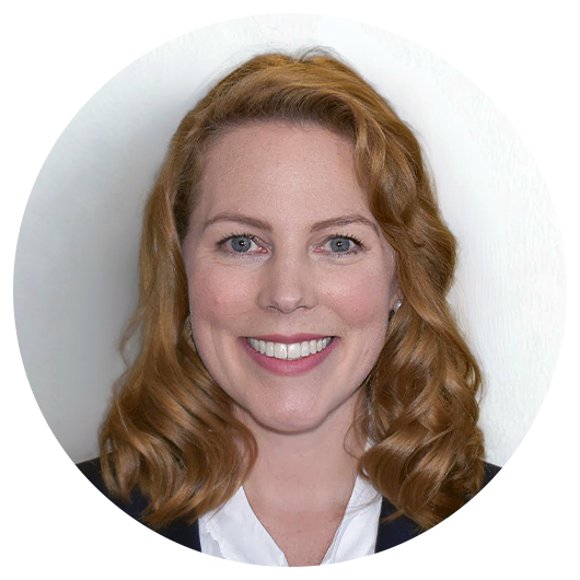 Dr Courtney Shelton